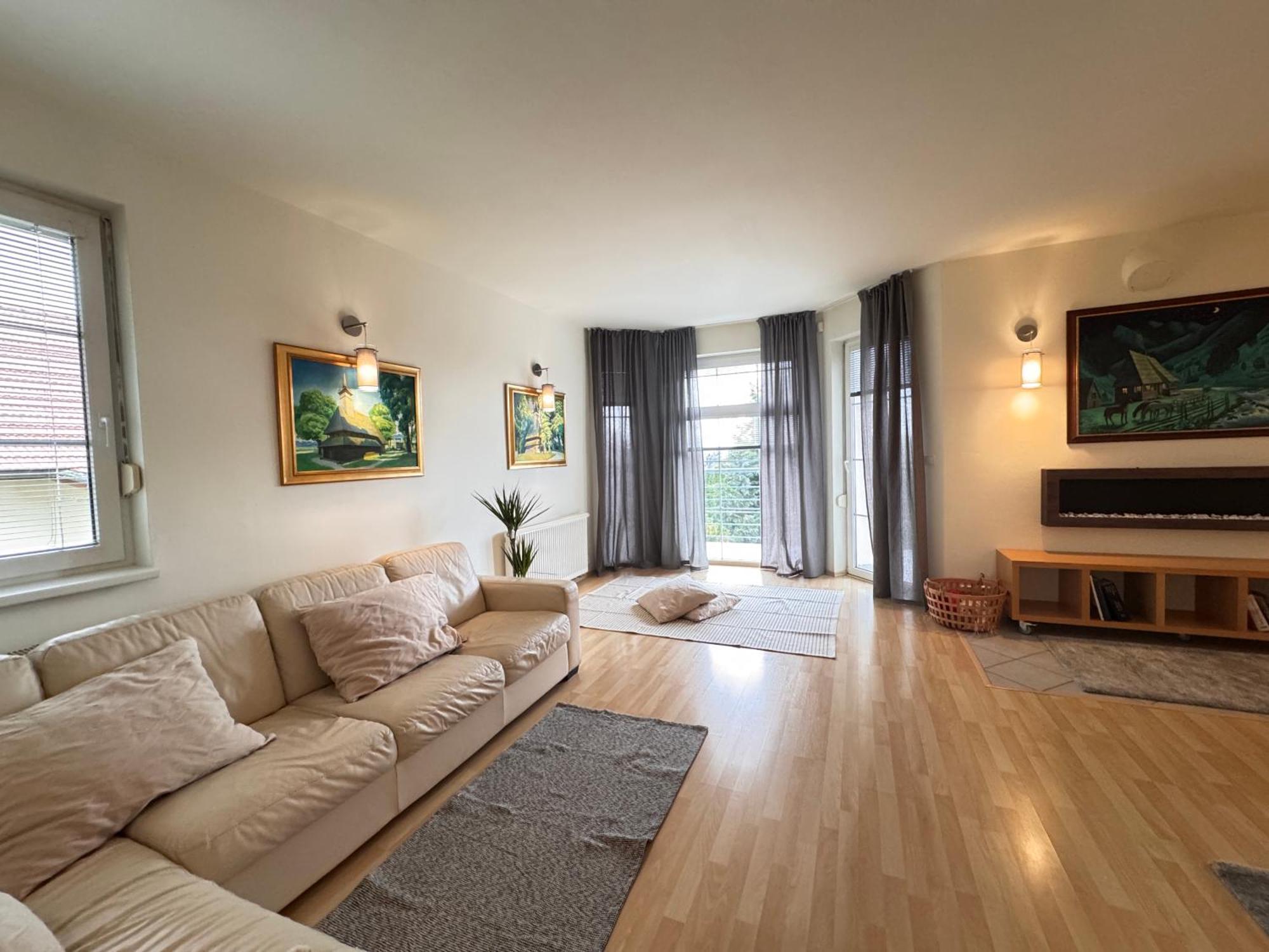 Diamondvilla, 4 Bedroom Apartment, Garden & Spa Praha Bagian luar foto