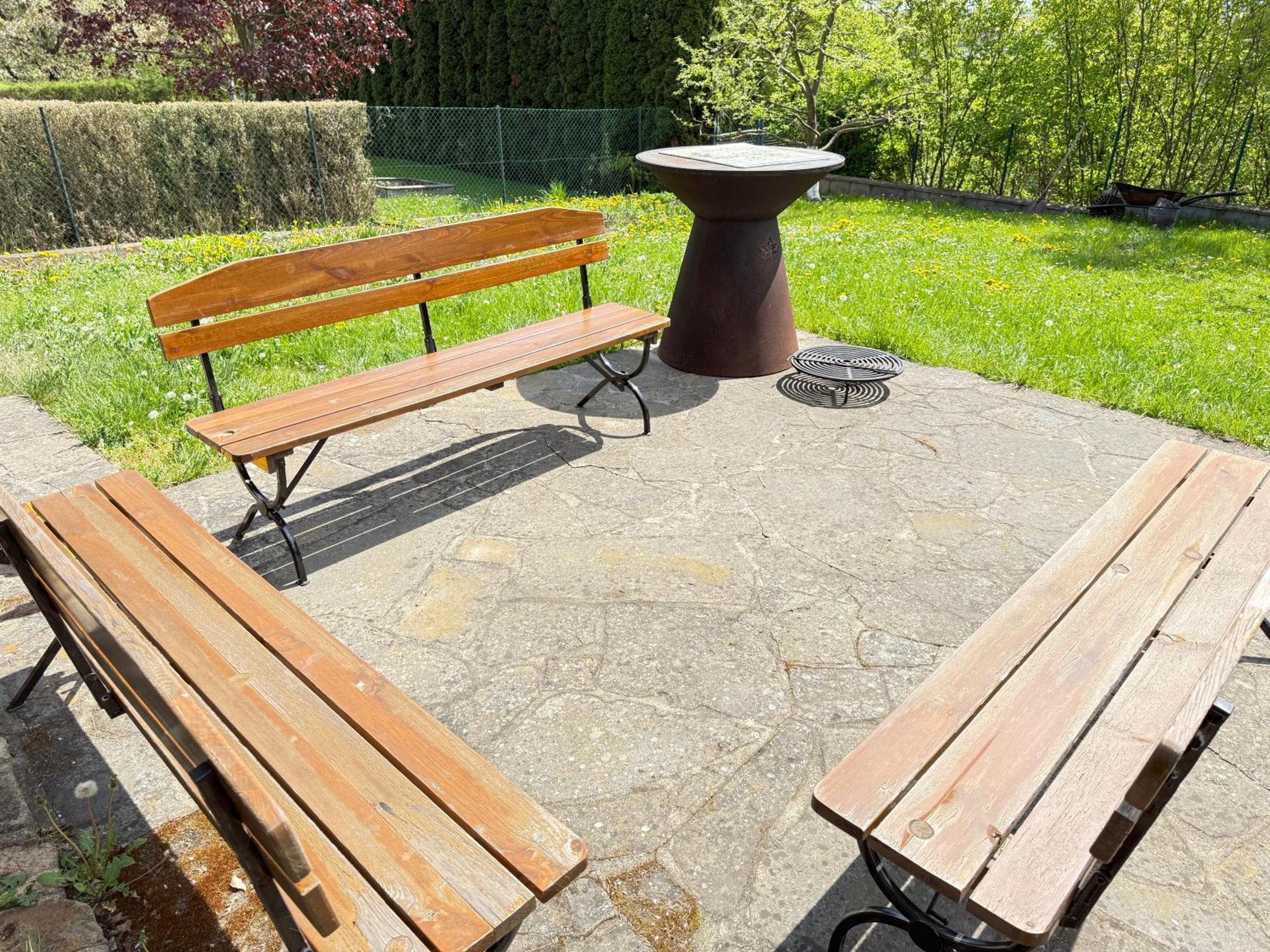 Diamondvilla, 4 Bedroom Apartment, Garden & Spa Praha Bagian luar foto